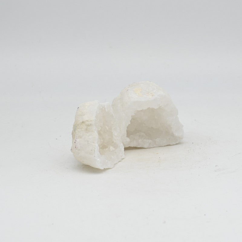 Géode de Quartz (150g) Réf : DGeoTP-1 Entière