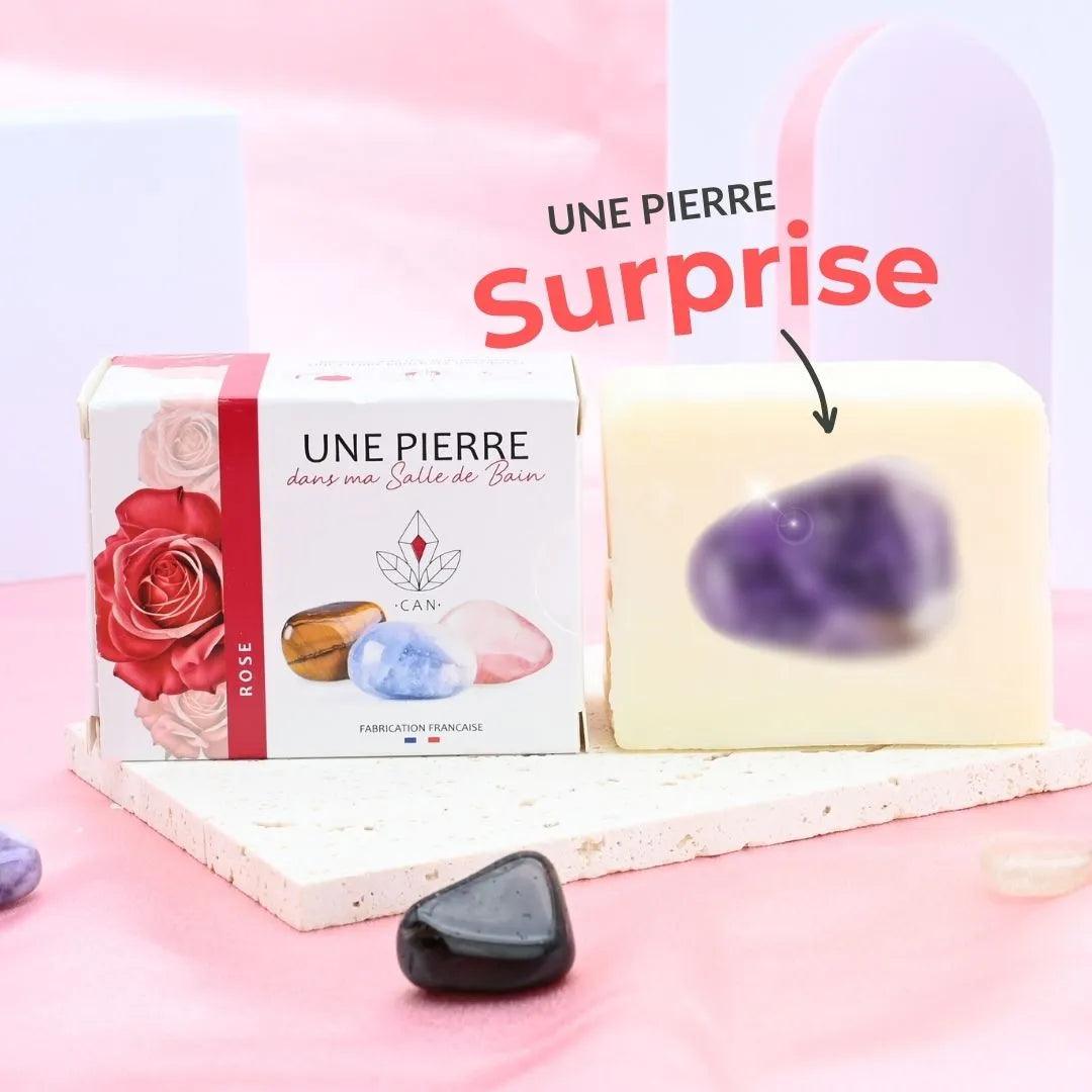 Savon surprise, parfum Rose - lespierresdubienetre