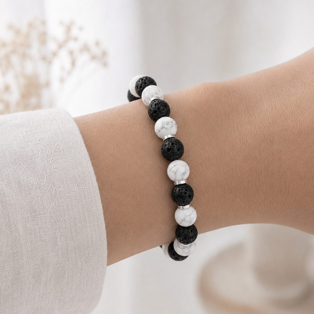 Bracelet "Anti-stress et force" en Howlite & Pierre de Lave