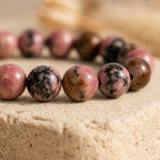Bracelet "Soin" en Rhodonite De Madagascar