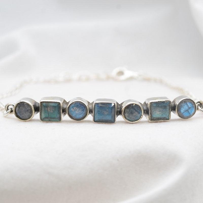 Bracelet en Labradorite & Argent 925 - Pièce de Bijouterie - - lespierresdubienetre