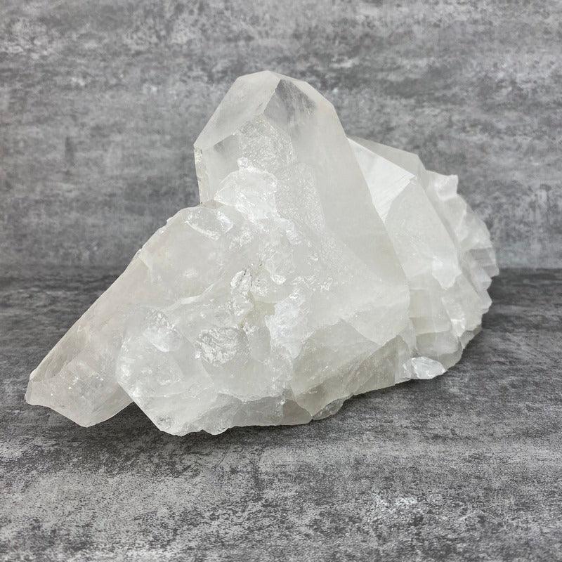 Amas de cristal de roche (2815g) Réf : DRU4 [EXCEPTIONEL] - lespierresdubienetre