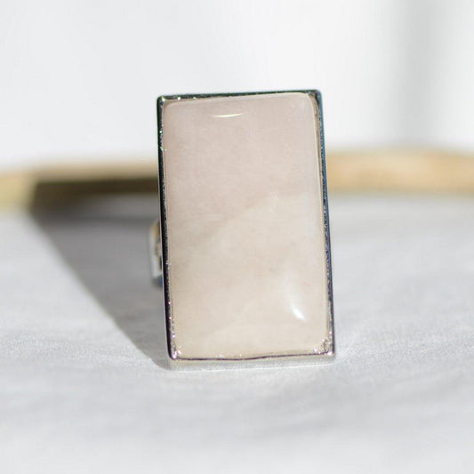 Bague "Amour" Cabochon Rectangle en Quartz Rose - lespierresdubienetre