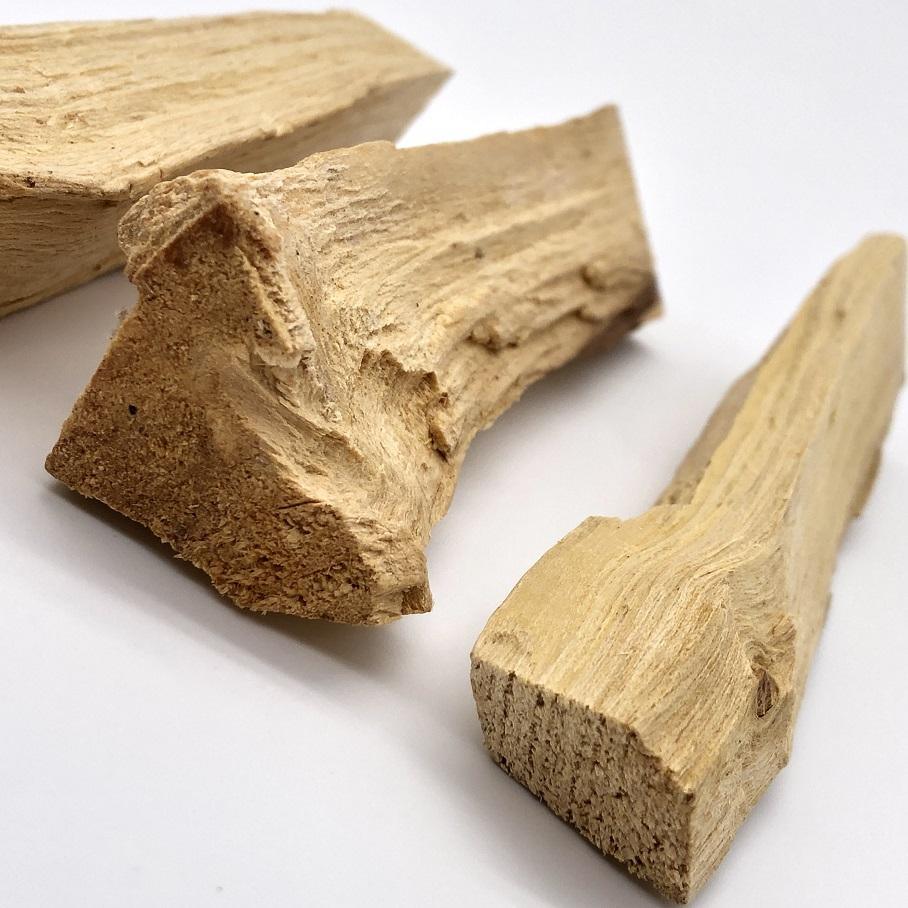 Bois de Palo Santo (Lot de 3 ou 5 morceaux) - lespierresdubienetre