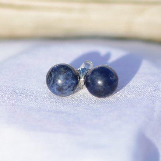 Boucles d'oreilles "Maitrise" en Sodalite (Argent 925) - lespierresdubienetre