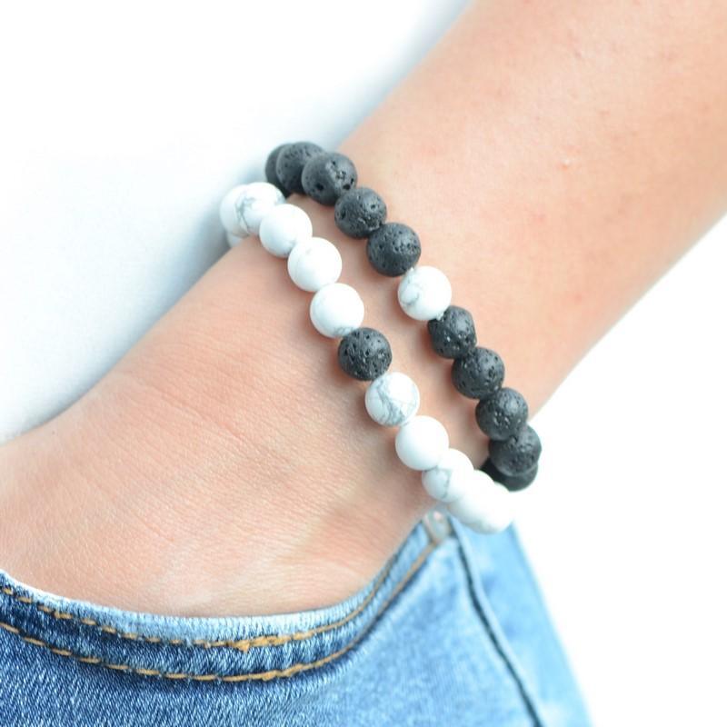 Bracelet "Duo Amour & Distance" en Howlite & Pierre de Lave - lespierresdubienetre