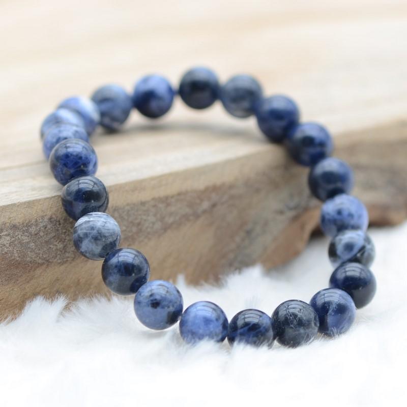 Bracelet "Maîtrise" en Sodalite - lespierresdubienetre