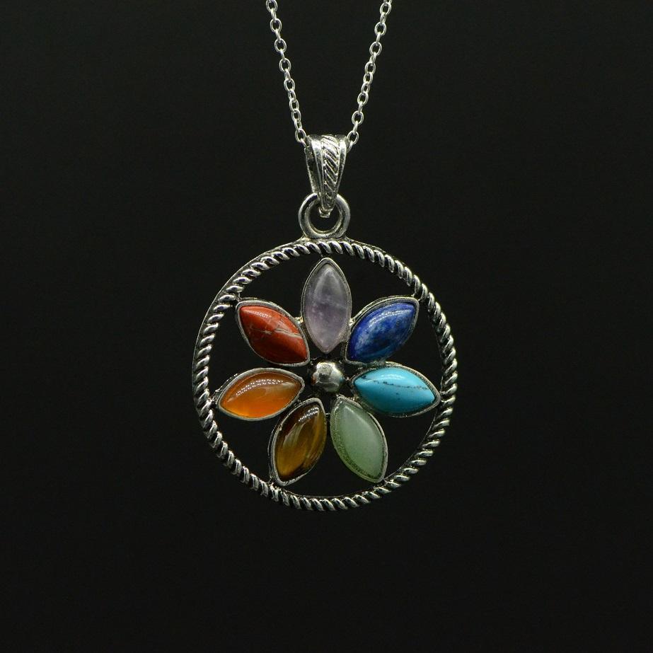 Pendentif "Fleurs des champs" 7 chakras - lespierresdubienetre