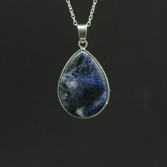 Pendentif "Maîtrise" Goutte en Sodalite - lespierresdubienetre